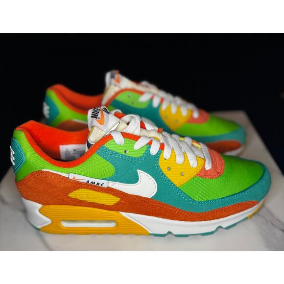 Nike Air Max 90 SE Running Club Size 9.5 Men or 11 Women!! - Picture 1 of 6